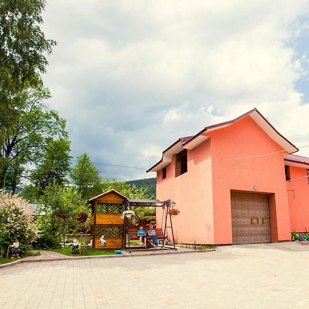 Bed and Breakfast Берізка Яремче Екстер'єр фото